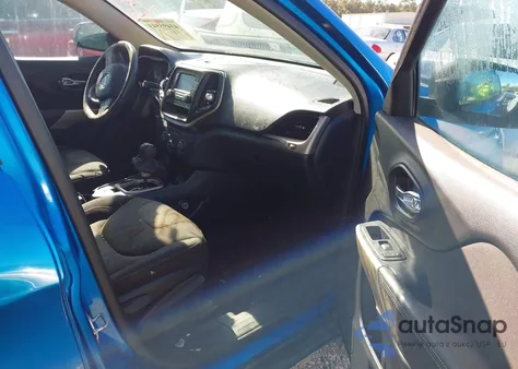 2017 Jeep Cherokee Altitude 4X4 from USA, damaged, VIN 1C4PJMAB5HW616109